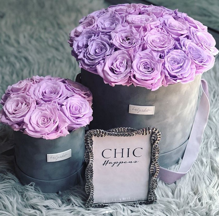 Velvet Round Flower Box with Logo Label